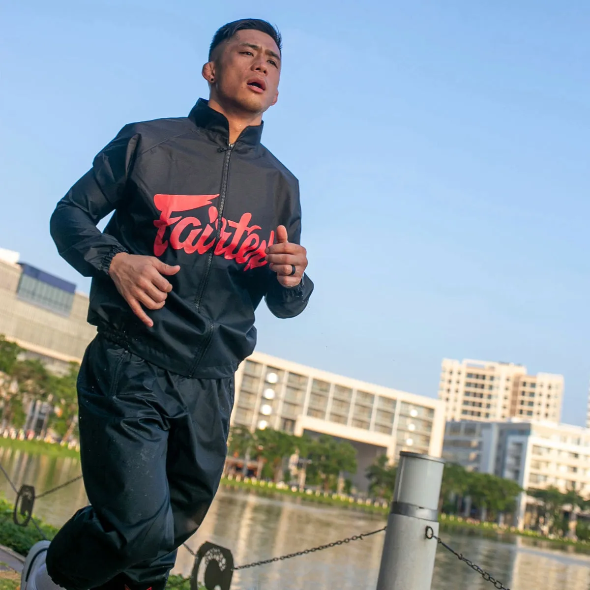 Fairtex VS3 Vinyl Sweatsuit Black/Red