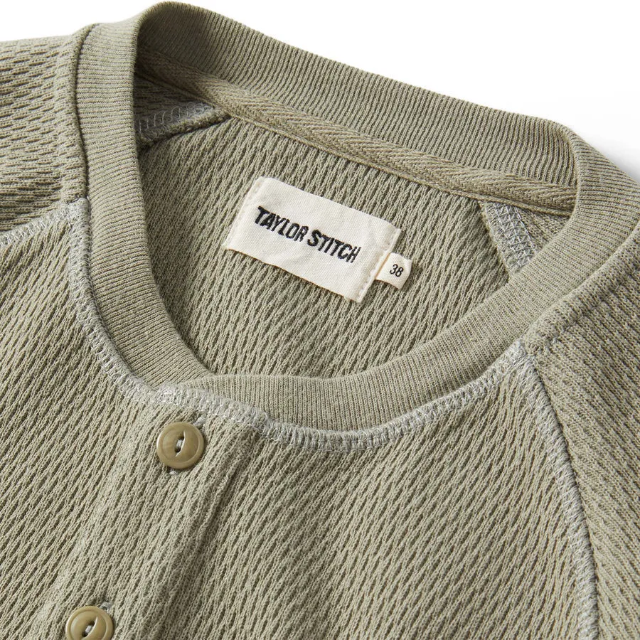 The Heavy Bag Waffle Henley | Army