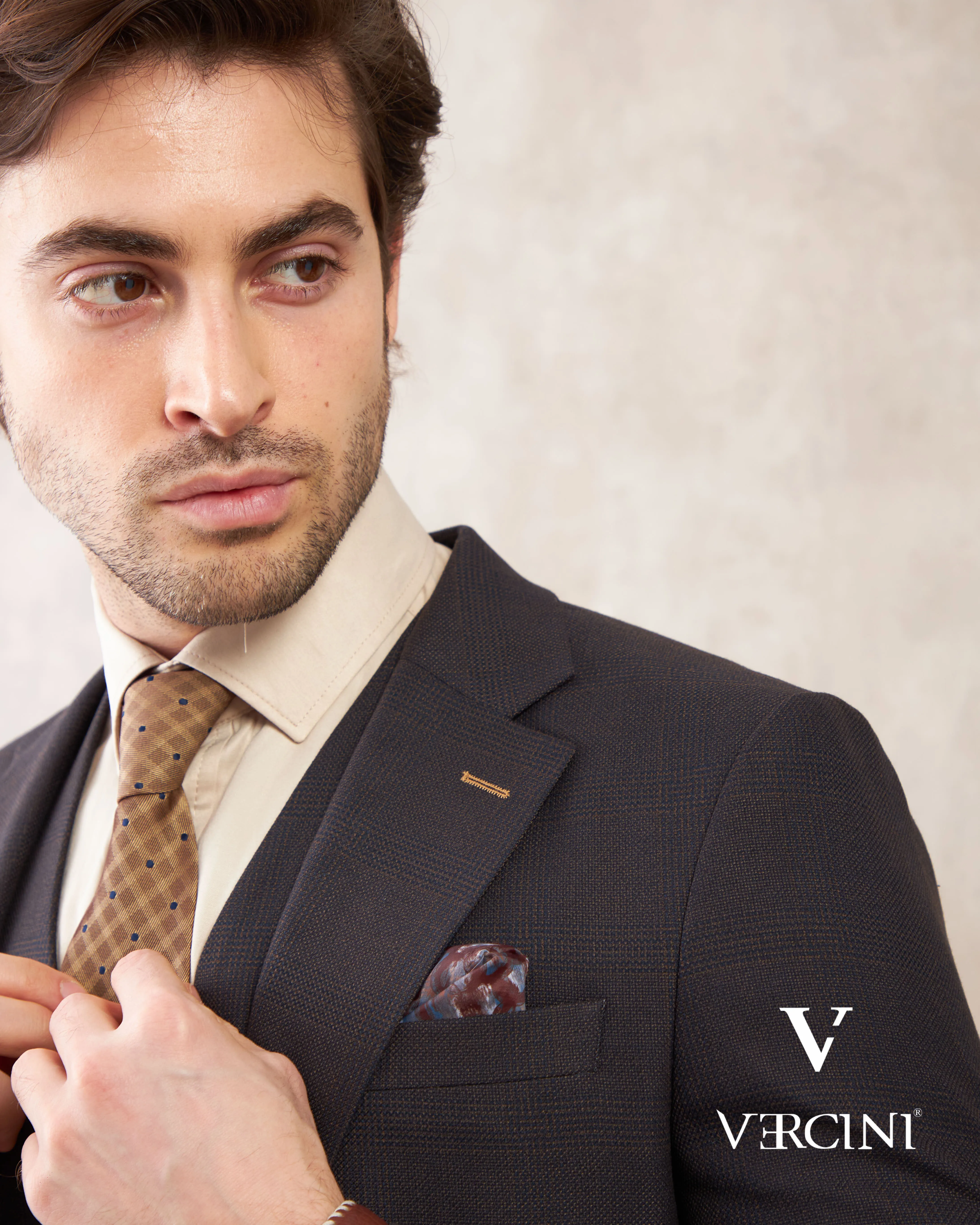 Vercini Milano Elegance Three-Piece Men's Suit