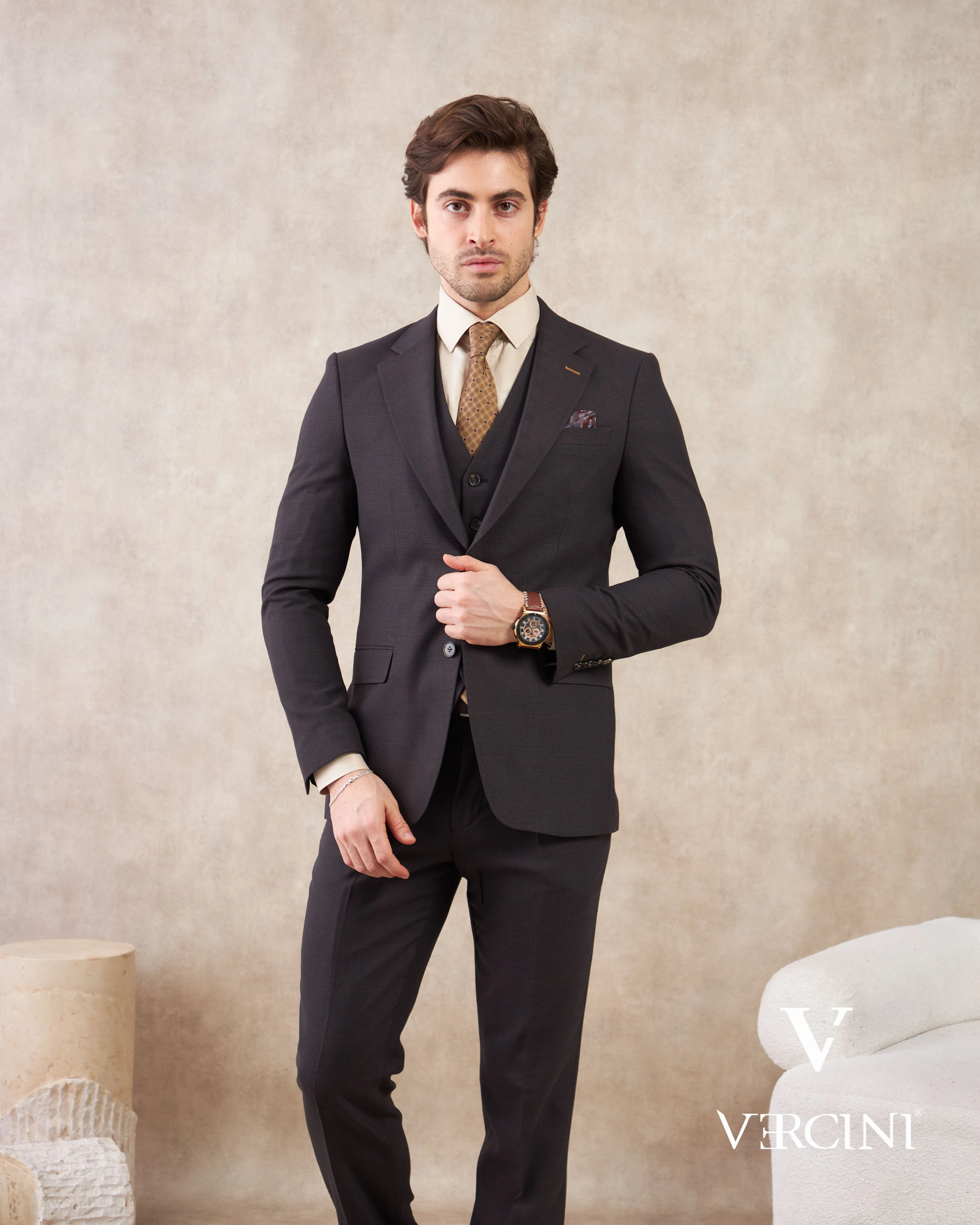 Vercini Milano Elegance Three-Piece Men's Suit